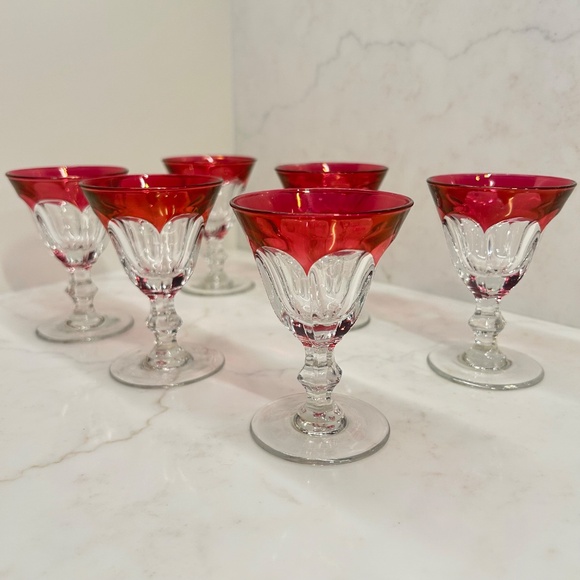 Bleikristall Handgeschliffen Set of 6 Ruby Red Cranberry Trimmed Cordial Glasses - Picture 1 of 8